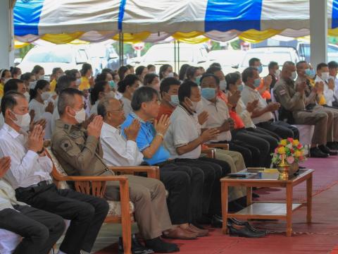 พิธีเจริญพระพุทธมนต์เจริญภาวนา