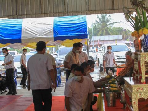 พิธีเจริญพระพุทธมนต์เจริญภาวนา