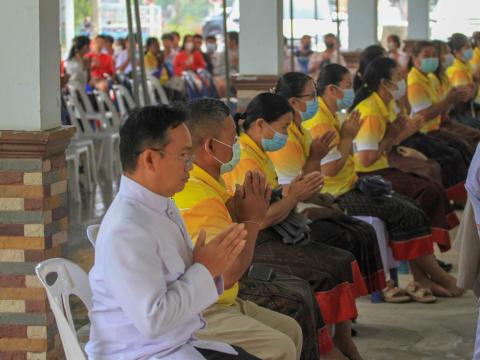 พิธีเจริญพระพุทธมนต์เจริญภาวนา