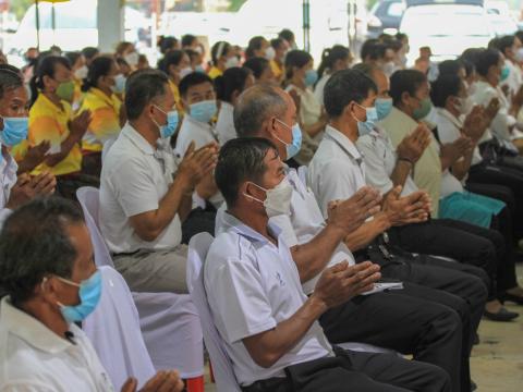 พิธีเจริญพระพุทธมนต์เจริญภาวนา