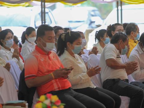 พิธีเจริญพระพุทธมนต์เจริญภาวนา